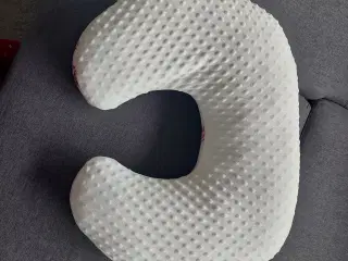 Breastfeeding pillow