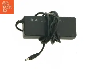 HP strømforsyning med kabel fra HP (str. 4,5x12 cm)