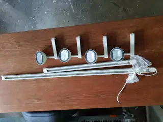 Strømskinne med 4 lamper - IKEA