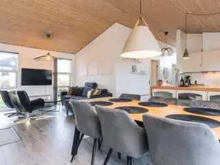 Sommerhusudlejning hou