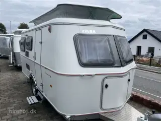 2023 - Eriba Touring 530 Legend   Super smart hævetagsvogn fra Hinshøj Caravan