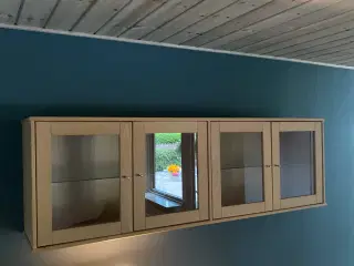 Vitrineskab - massiv vasket bøg