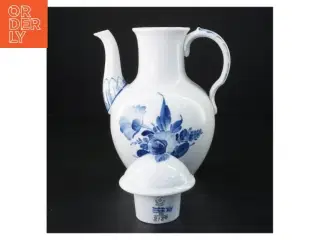 Blå og hvid porcelænsteapot - blå blomst fra Royal Copenhagen (str. 24 x 15 cm)