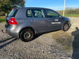 Golf 5 - 1.6 trendline