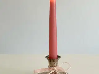 Pletsølv med swirlfod, kronelys