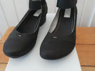 Sort nubuck damesko