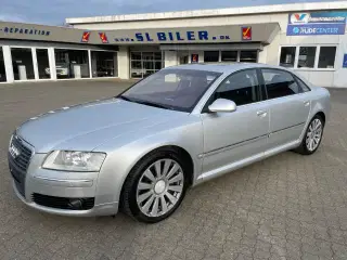 Audi A8 4,2 quattro Tiptr. lang