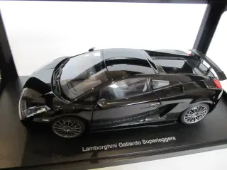 2010 Lamborghini Gallardo Superleggera  1:18