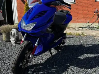 Yamaha Aerox 45 Knallert