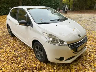 Peugeot 208 1,2 VTi Active