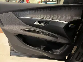 Peugeot 3008 1,2 PureTech 130 Active