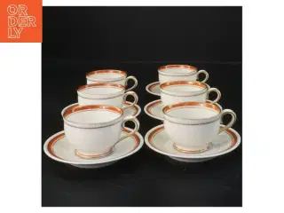 Sæt af kaffekopper med underkopper fra Jomsborg (str. 11 ø cm og 6 ø cm)