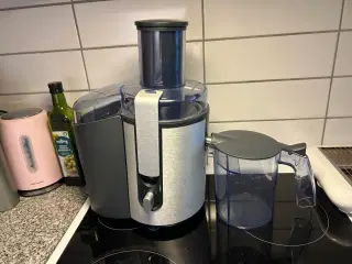 Phillips juicer 700w 