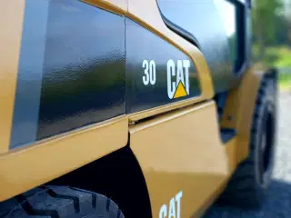 FLOT 3 TON GAS TRUCK MED DET HELE
