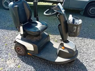 Invacare Orion pro en ejers med næsten nye batteri