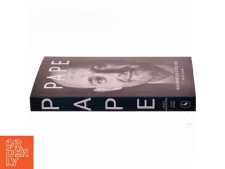 Pape hele vejen af Mads Brandsen (Bog)