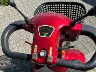 El-scooter 4-hjulet rød