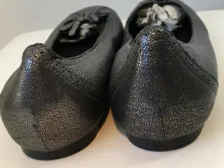 DKNY / Donna Karan, ballerinasko, str 40
