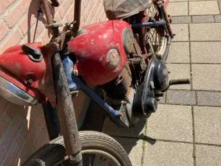 BSA B31