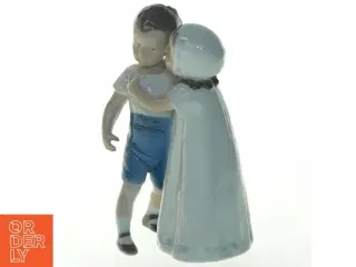 Porcelænsfigur af to børn fra B&G (str. 18x10 cm)