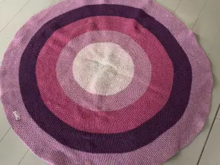 Hæklet tæppe fra Sebra 