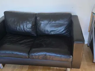Lækker 2 pers. Læder sofa