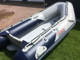 Gummibåd 3 m, Honda motor 6HK