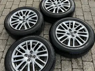 Komplette Mazda hjul 16 tommer
