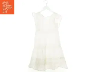 Kjole fra H&M (str. 134 cm)