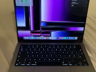 MacBook Pro M2 Pro 14”