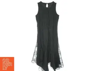 Kjole fra Girls (str. 170 cm)
