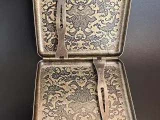 Retro/vintage forskellige cigaretetui sælges