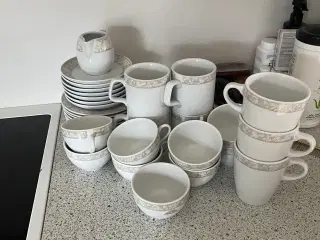 Pillivuyt kaffe / Kage stel