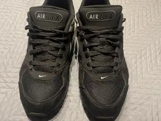 Nike Air str 42