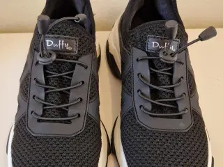 Helt nye sorte Duffy sko