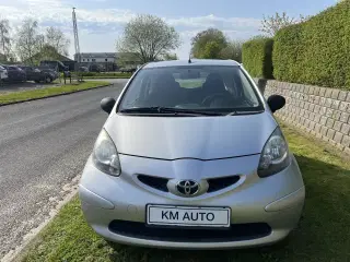 Toyota Aygo 1,0 68HK 3d