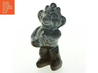 Keramikfigur af en trold (str. 9x4 cm)