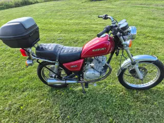 Suzuki GN 125