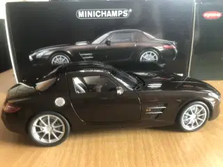 1:18 Mercedes SLS 2010