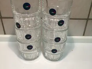 8 drikke glas