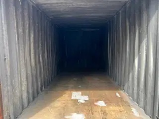 20 fods Container - ( står på Sjælland )