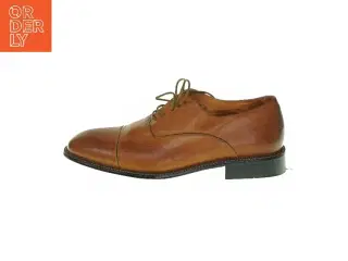 Sko fra Francesco Vizardo (str. 45)