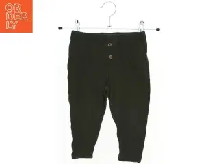Børnefløjsbukser i olivenfarve fra VRS (str. 80)