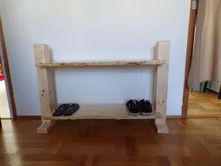Ny Håndlavet unik reol / rumopdeler