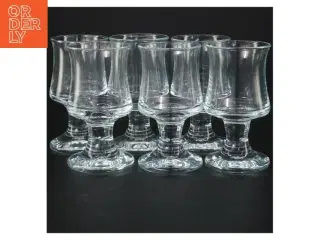 Sæt med 6 glas på fod (str. 12 cm 6 styk)