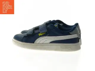 Børnesko med velcro fra Puma (str. 24)