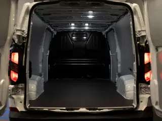 Ford Transit Custom 320L 2,5 PHEV Trend CVT