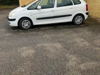 Citroën Xsara Picasso 1,6i 8V 95 Family