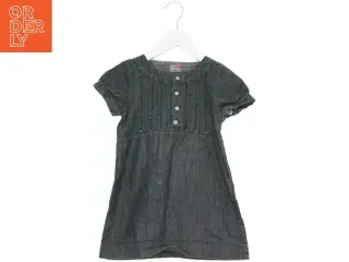 Denim kjole til børn fra Name It (str. 110)