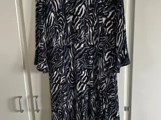 Kjole, Zhenzi, str small (42/44)